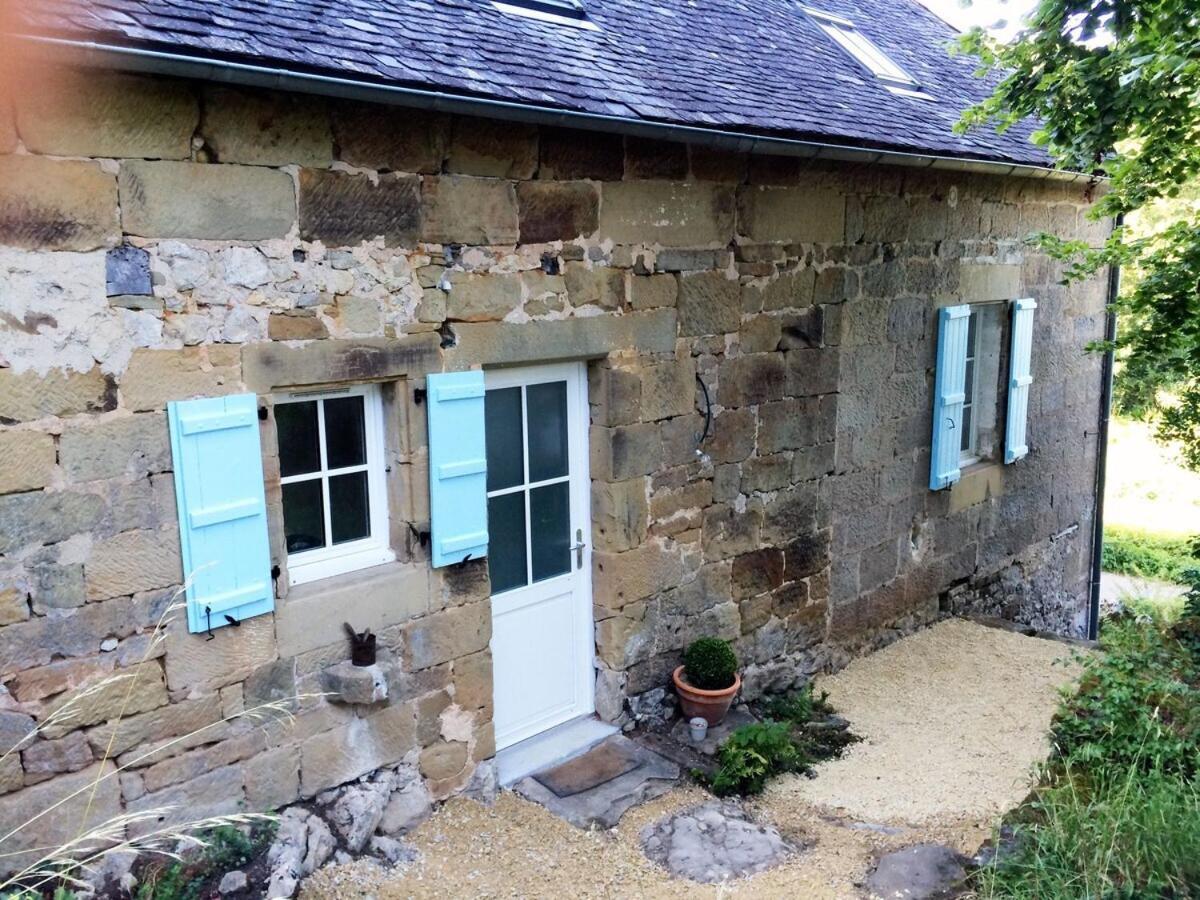 Maison De Vacances A Lissac-Sur-Couze Buitenkant foto