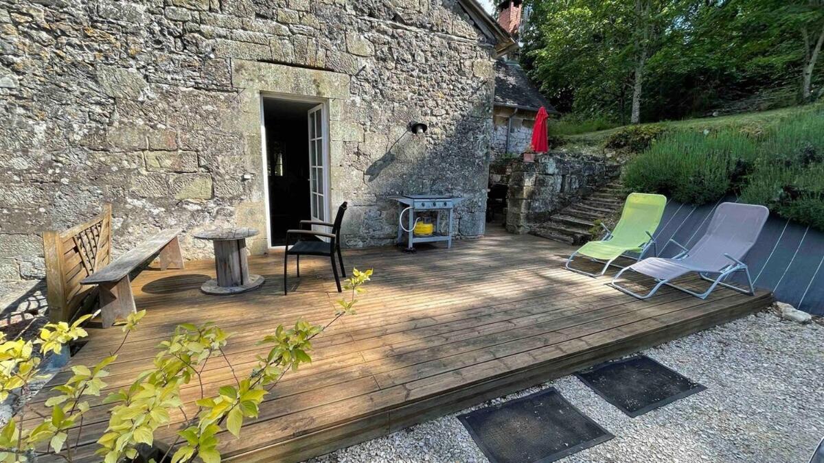 Maison De Vacances A Lissac-Sur-Couze Buitenkant foto